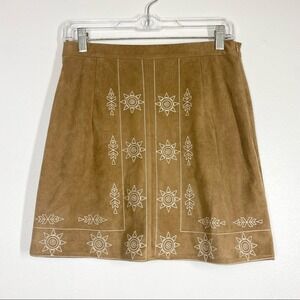 LULUS 70s Boho Embroidered Mini Skirt Medium Brown Tan White Retro Vintage
